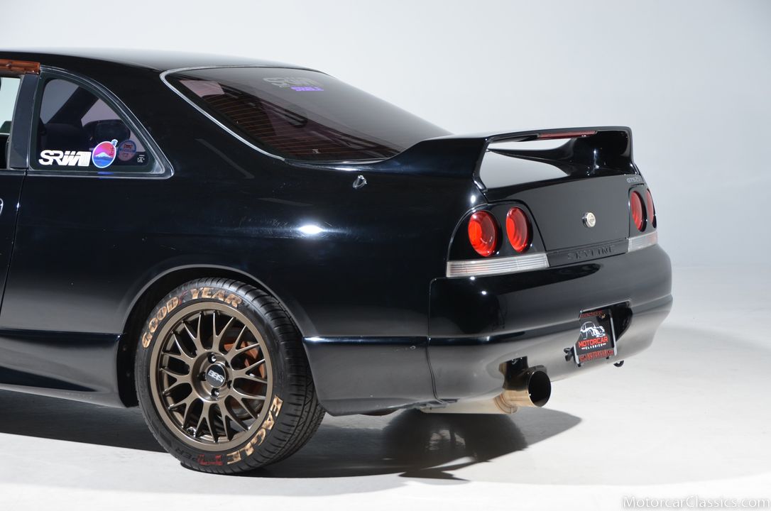 1996 Nissan Skyline
