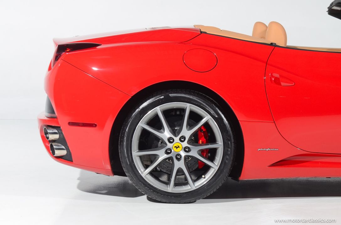 2010 Ferrari California