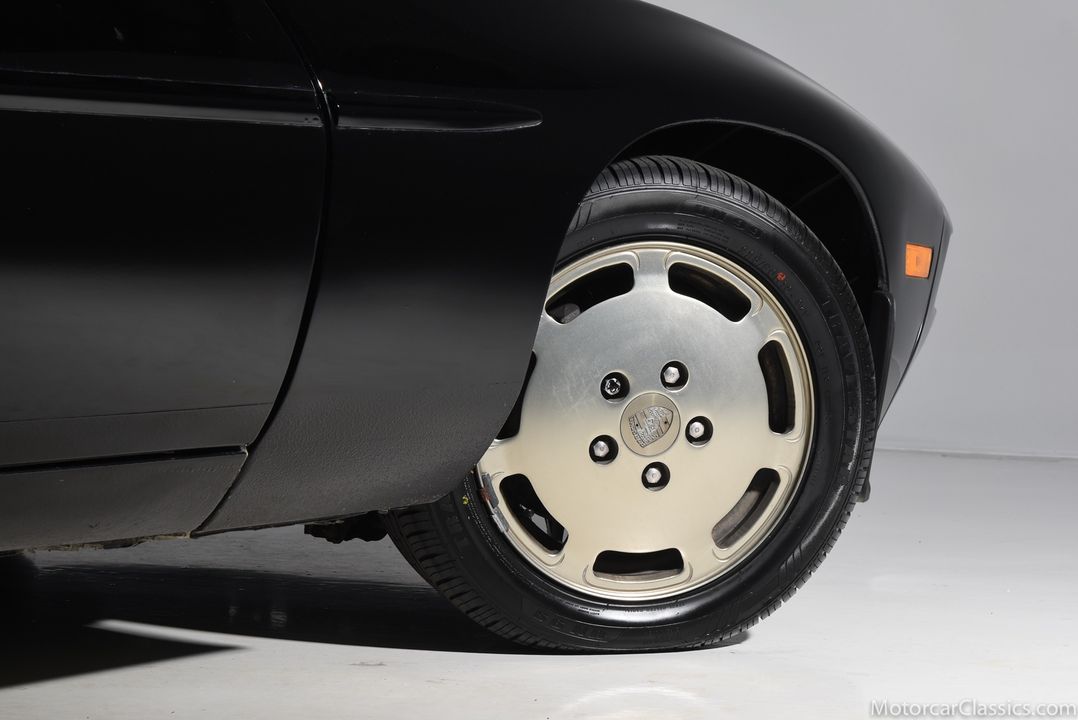 1983 Porsche 928