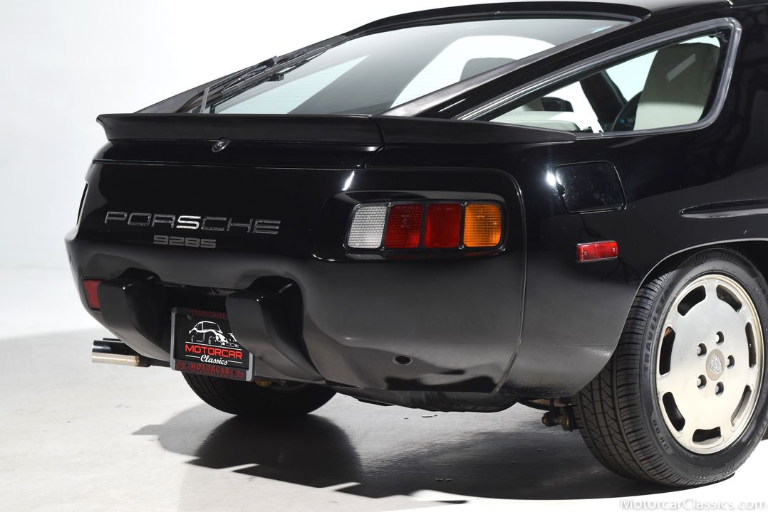 1983 Porsche 928