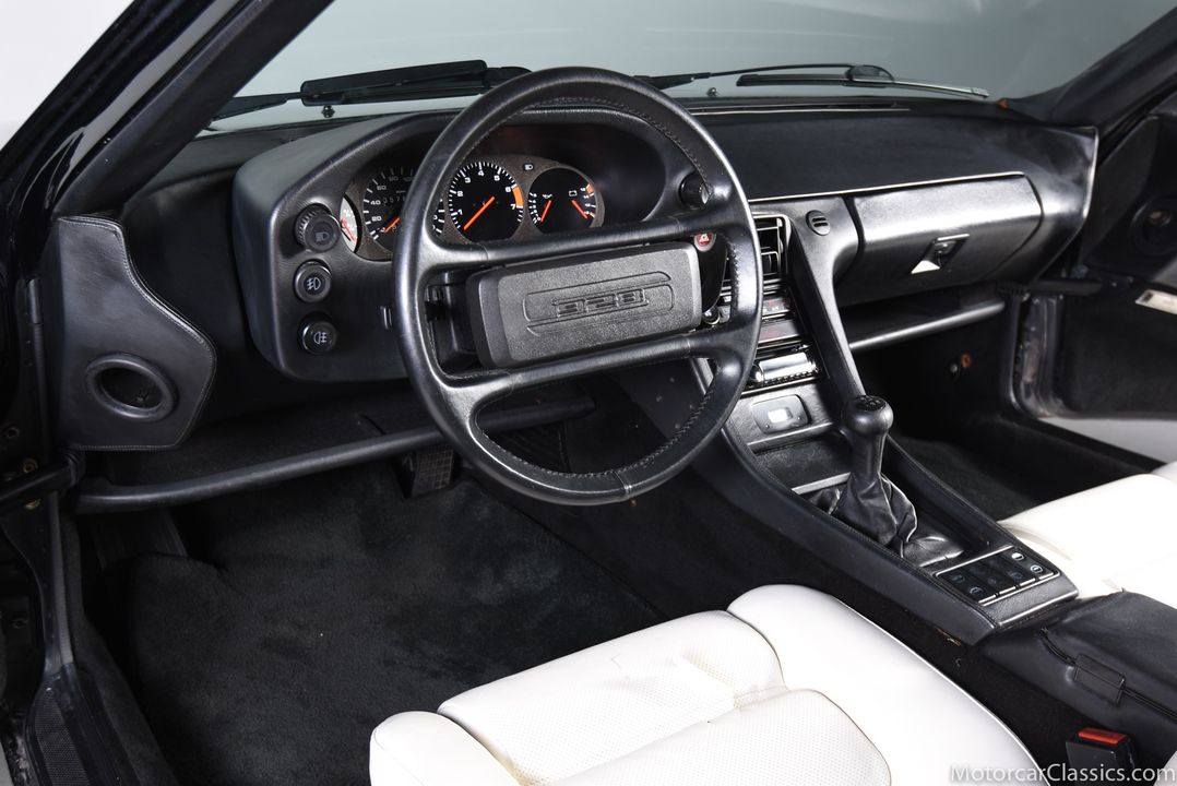 1983 Porsche 928