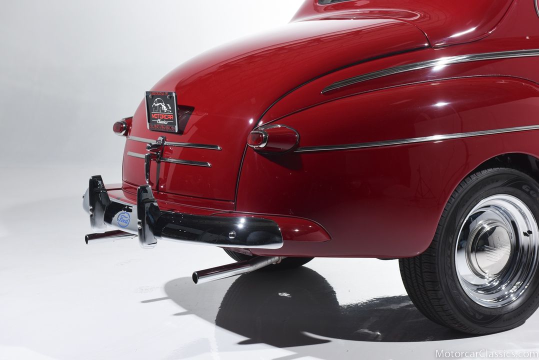 1946 Ford Super Deluxe