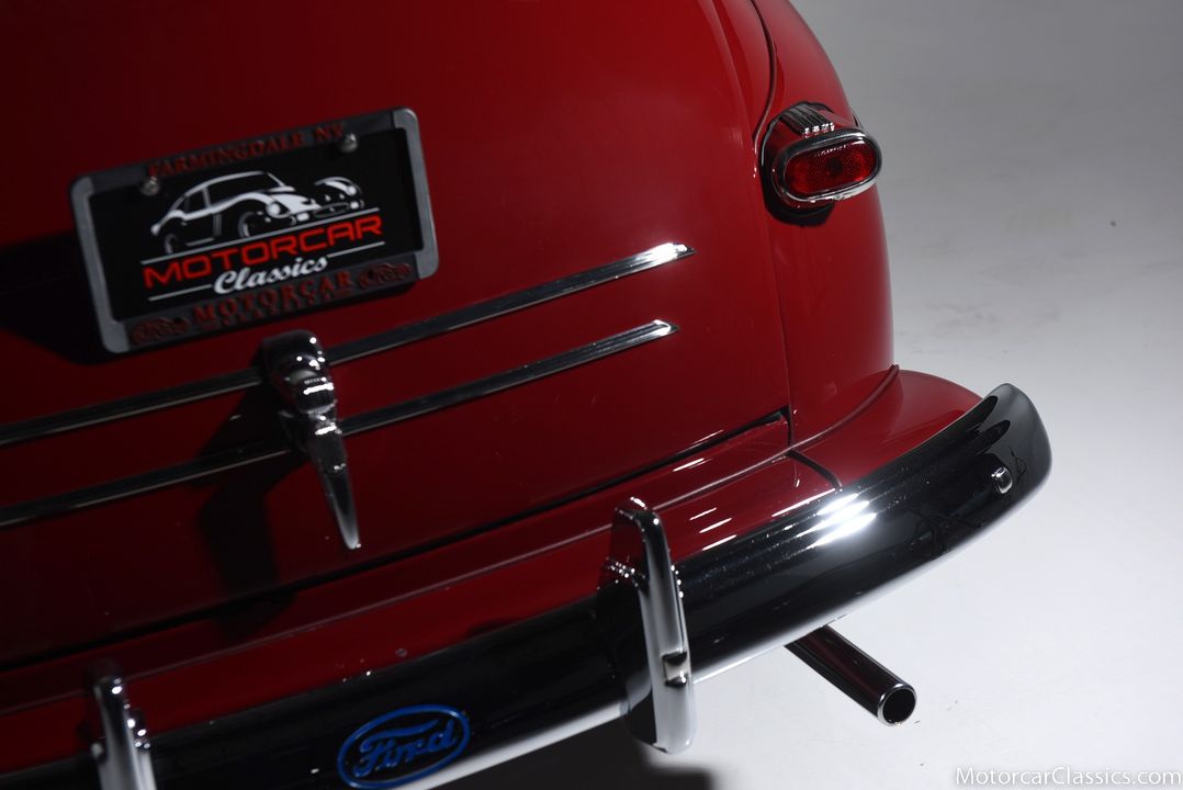 1946 Ford Super Deluxe