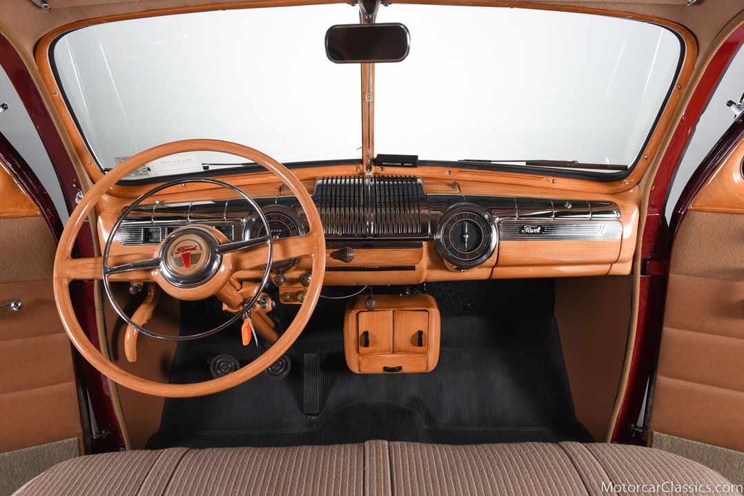 1946 Ford Super Deluxe