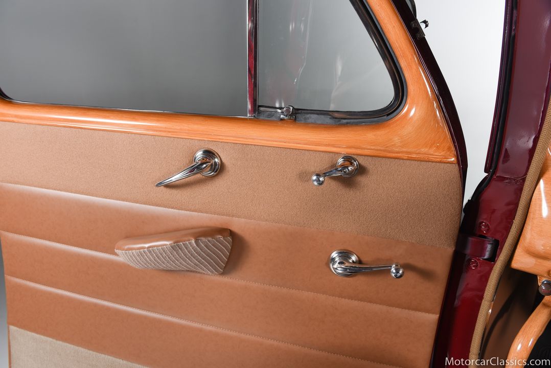 1946 Ford Super Deluxe