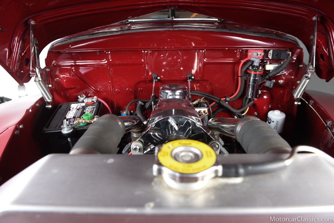 1946 Ford Super Deluxe
