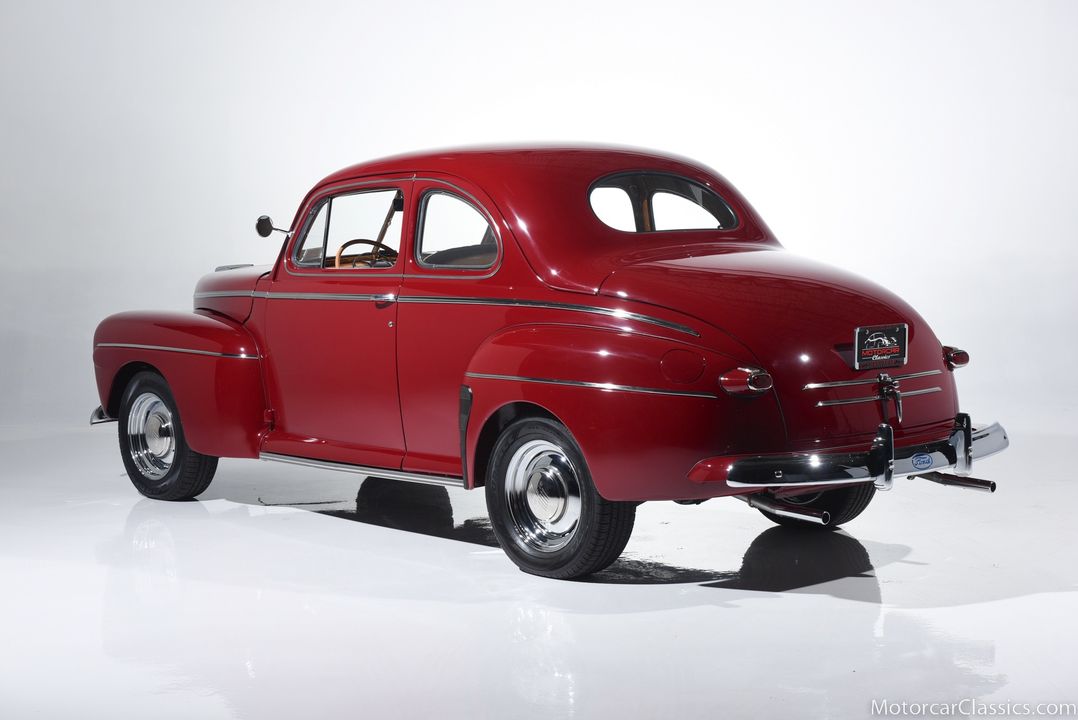 1946 Ford Super Deluxe