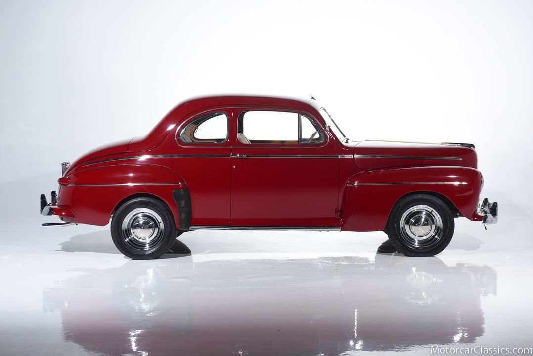 1946 Ford Super Deluxe
