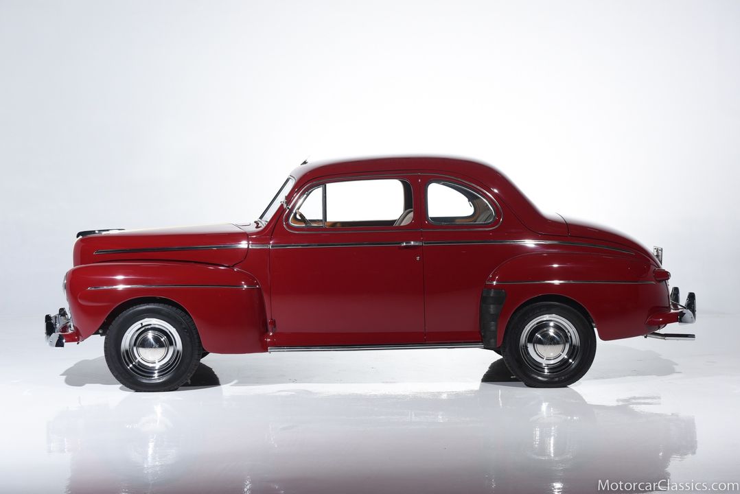 1946 Ford Super Deluxe