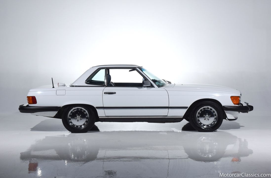 1986 Mercedes-Benz 560-Class