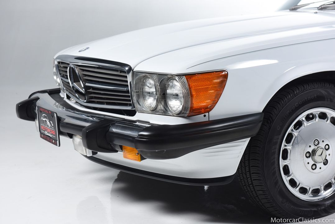 1986 Mercedes-Benz 560-Class