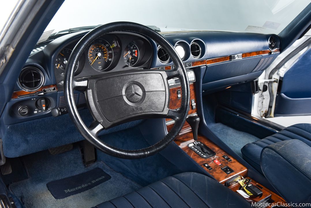 1986 Mercedes-Benz 560-Class