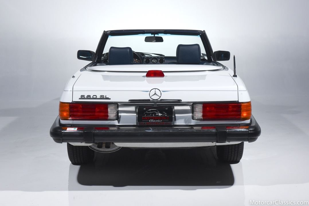 1986 Mercedes-Benz 560-Class