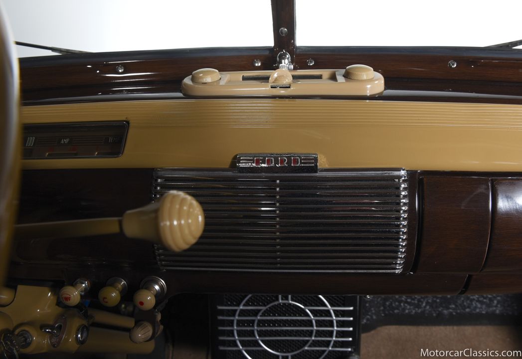 1941 Ford Super Deluxe