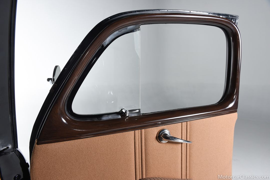 1941 Ford Super Deluxe