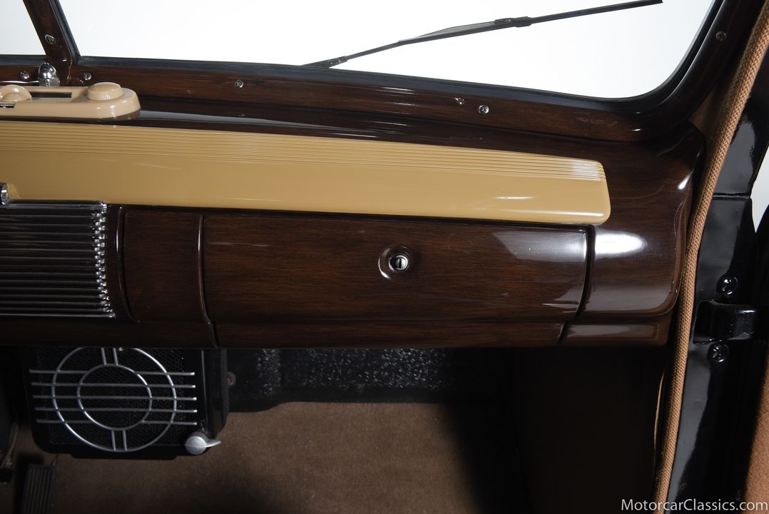 1941 Ford Super Deluxe
