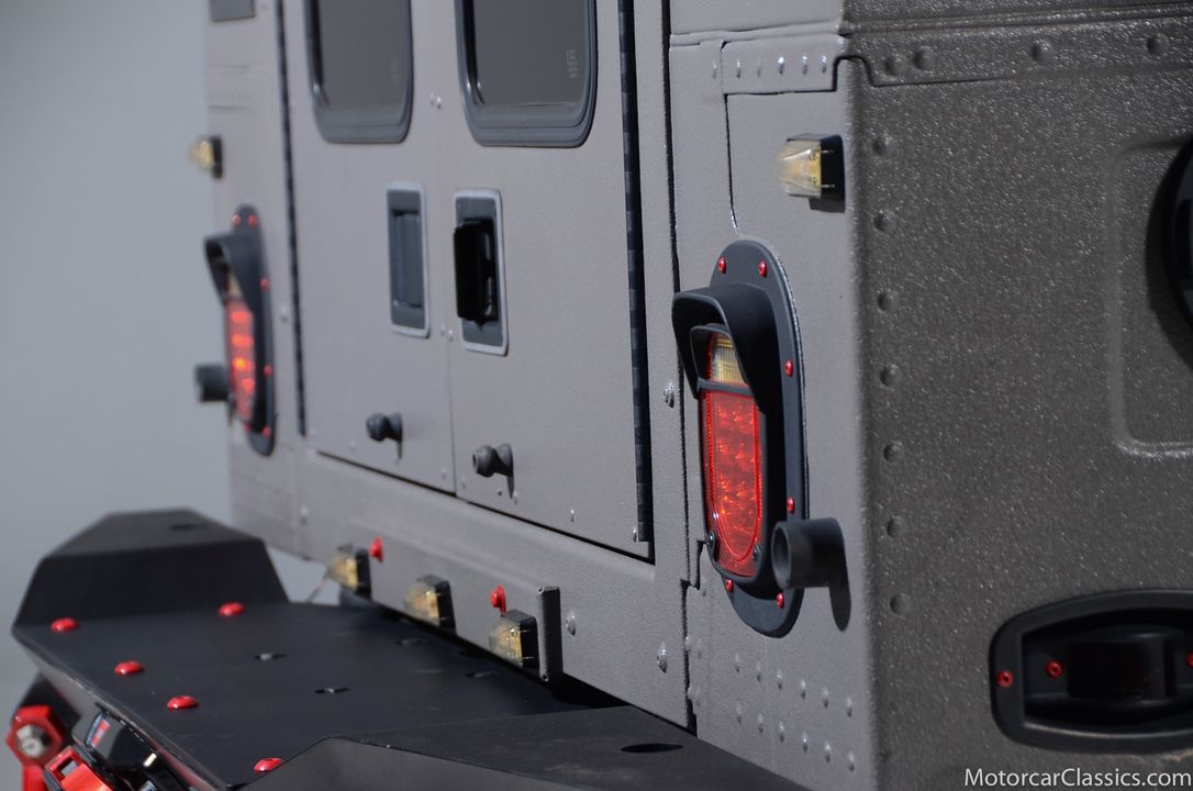 2001 HUMMER H1