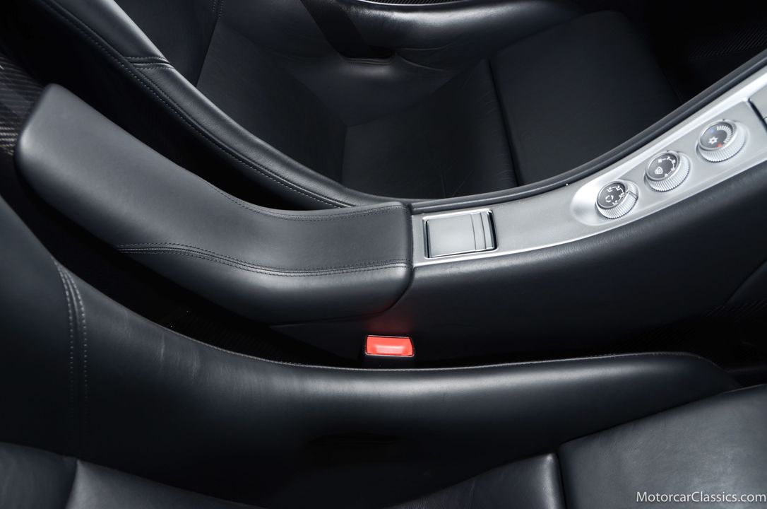 2005 Porsche Carrera GT