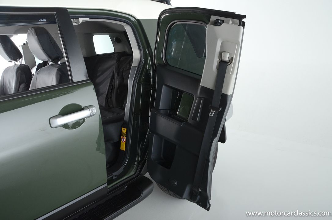 2014 Toyota FJ Cruiser