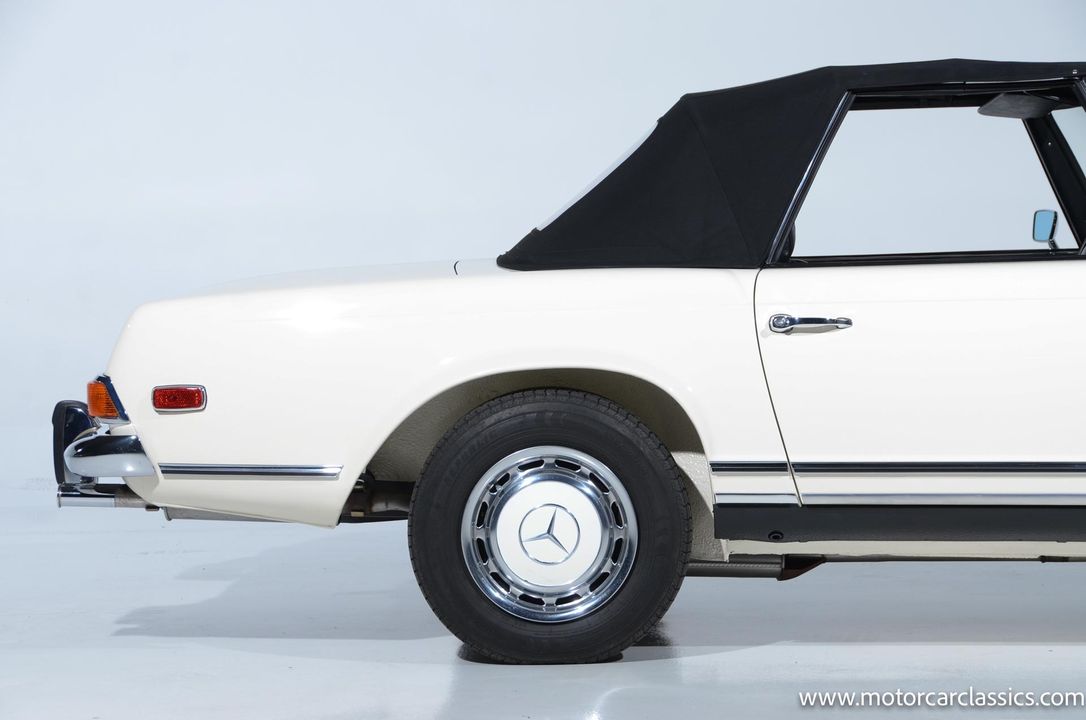 1970 Mercedes-Benz 280-Class
