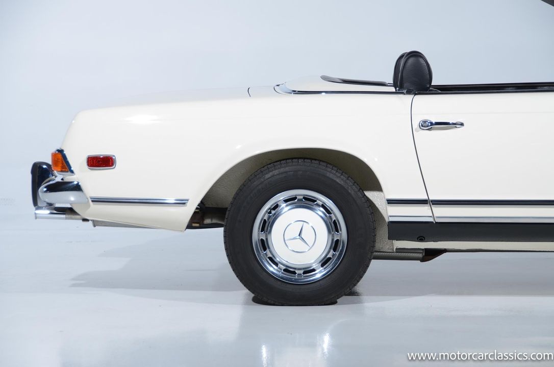 1970 Mercedes-Benz 280-Class