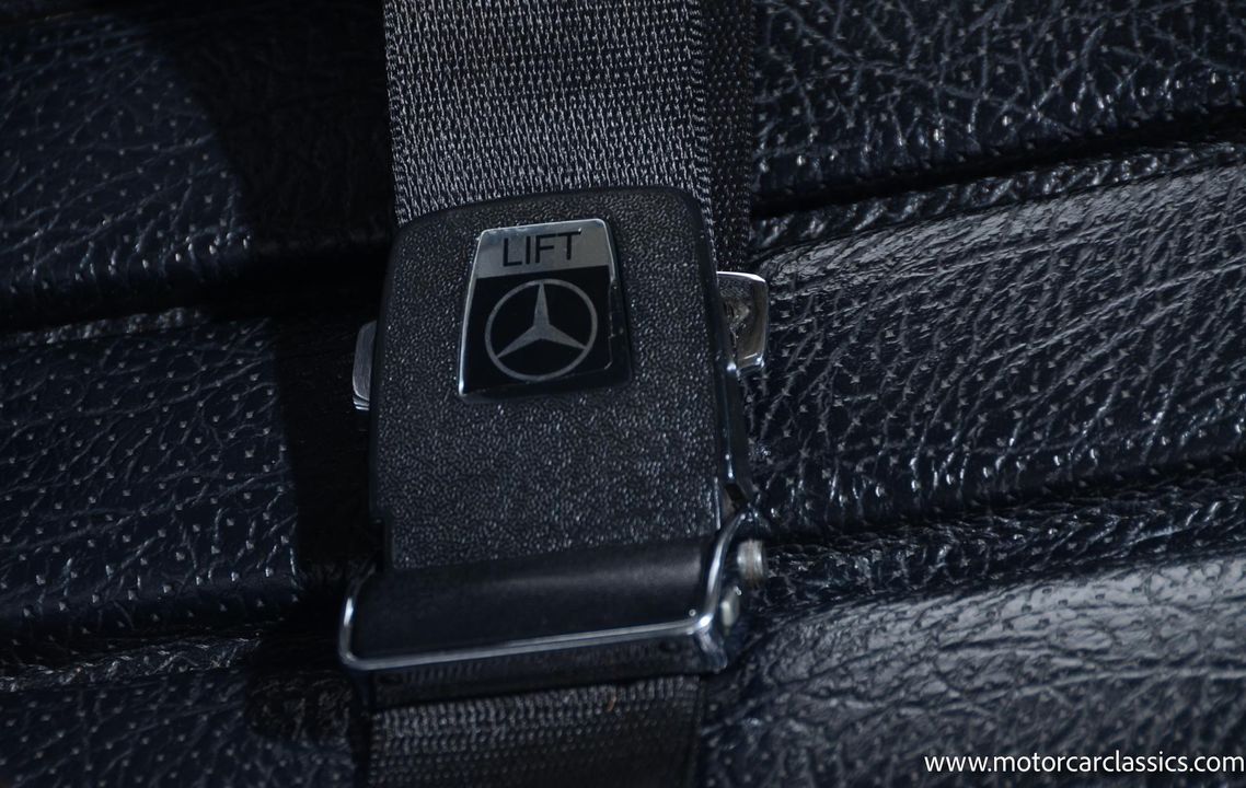 1970 Mercedes-Benz 280-Class