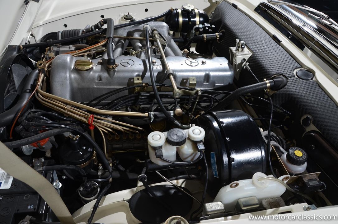 1970 Mercedes-Benz 280-Class