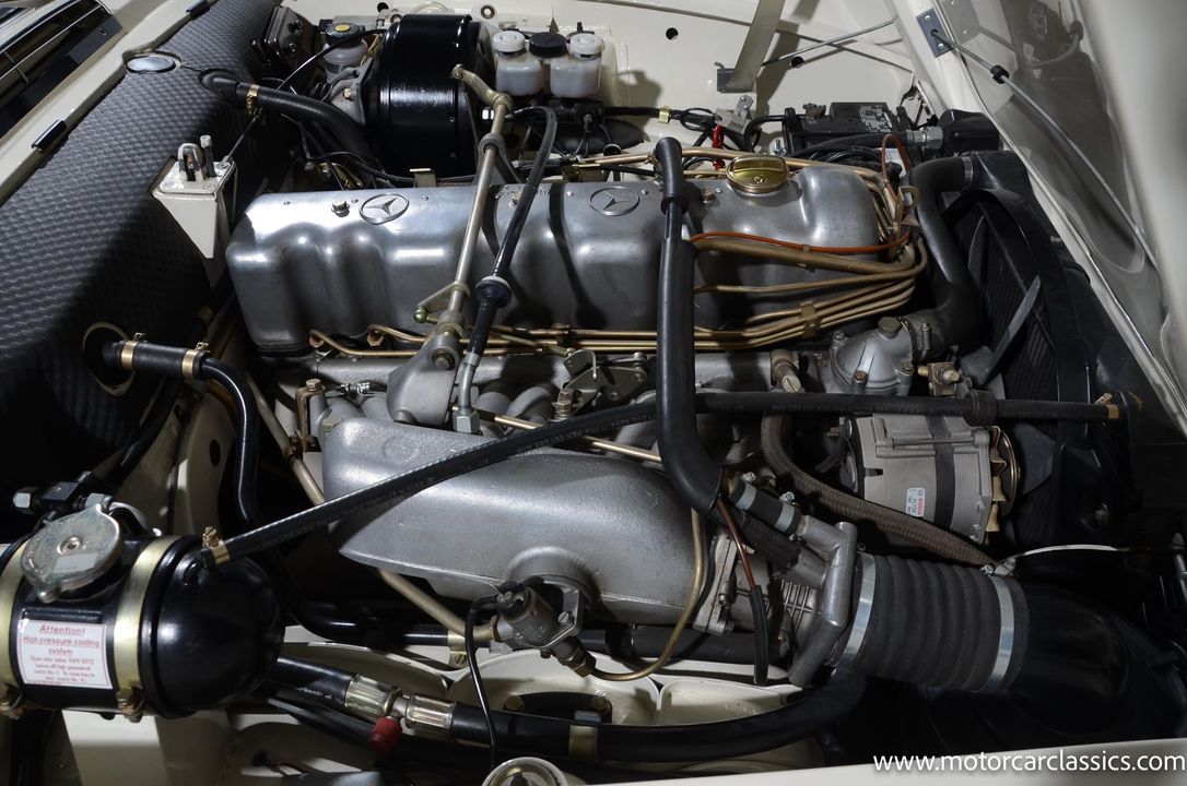 1970 Mercedes-Benz 280-Class