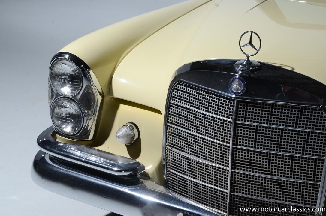 1964 Mercedes-Benz 220