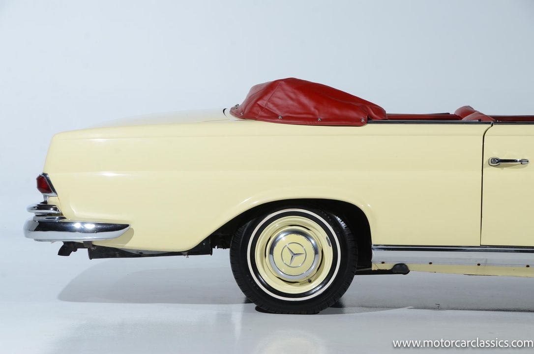 1964 Mercedes-Benz 220