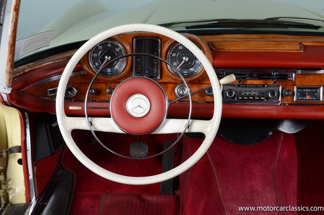 1964 Mercedes-Benz 220