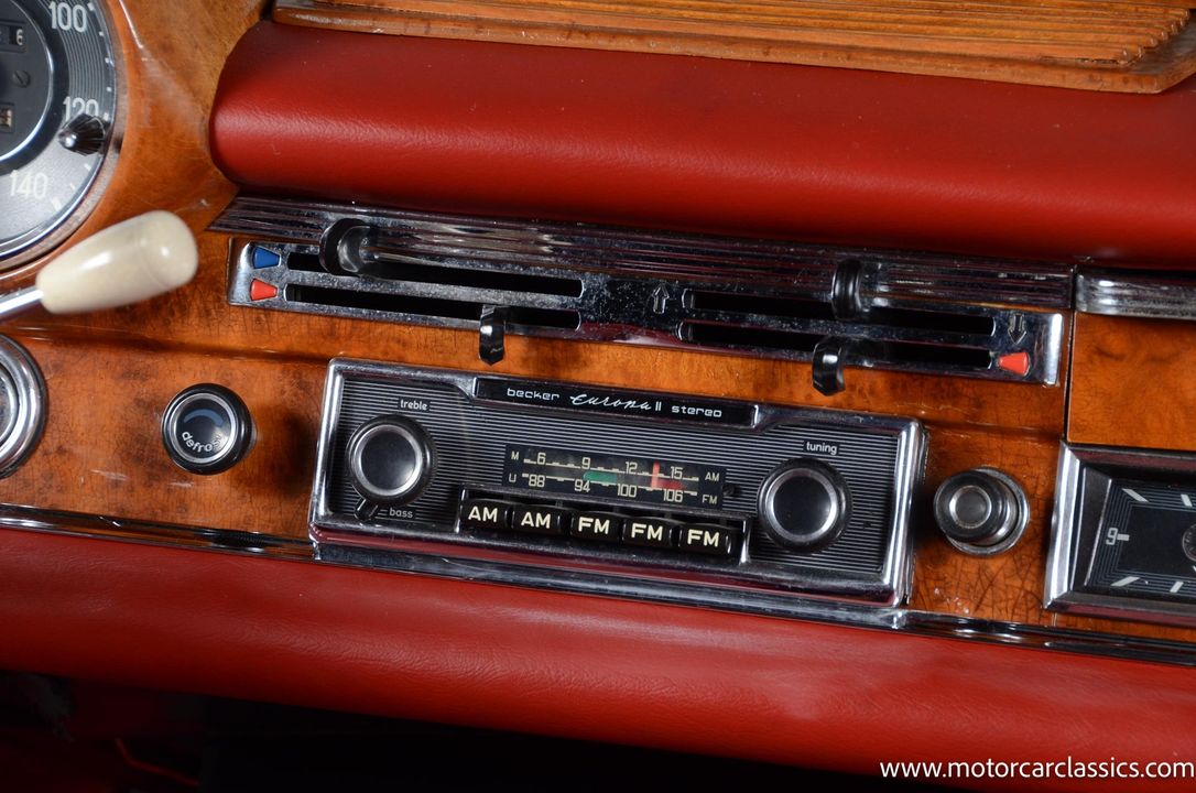 1964 Mercedes-Benz 220