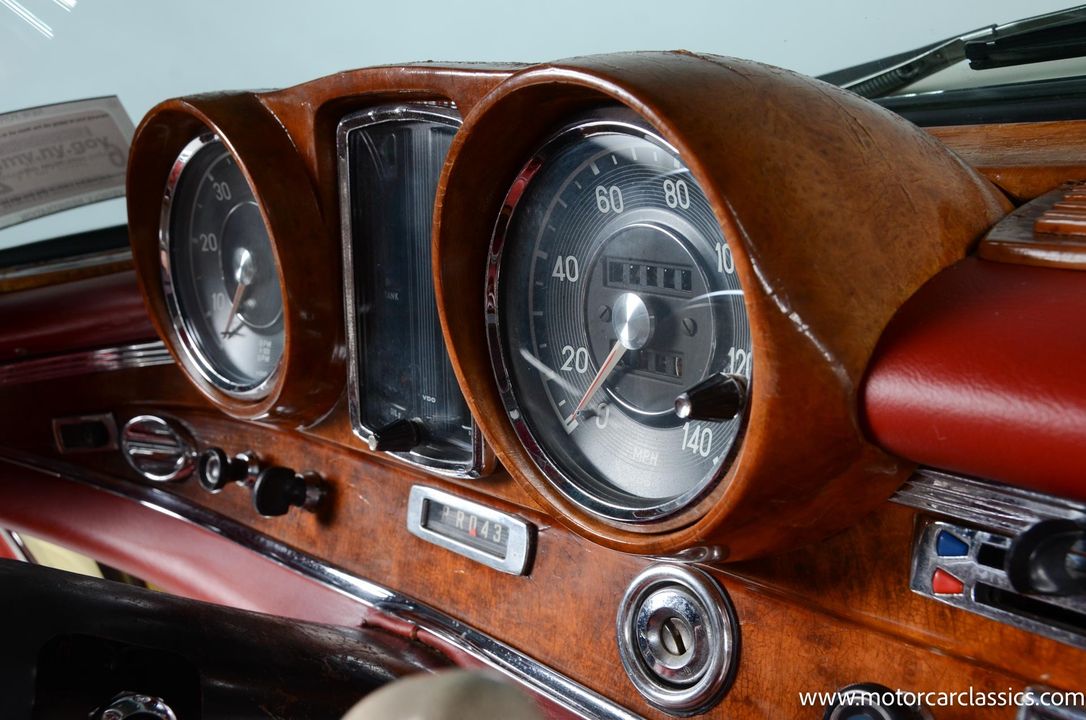 1964 Mercedes-Benz 220