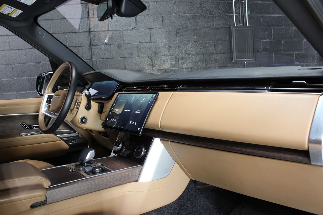2023 Land Rover Range Rover