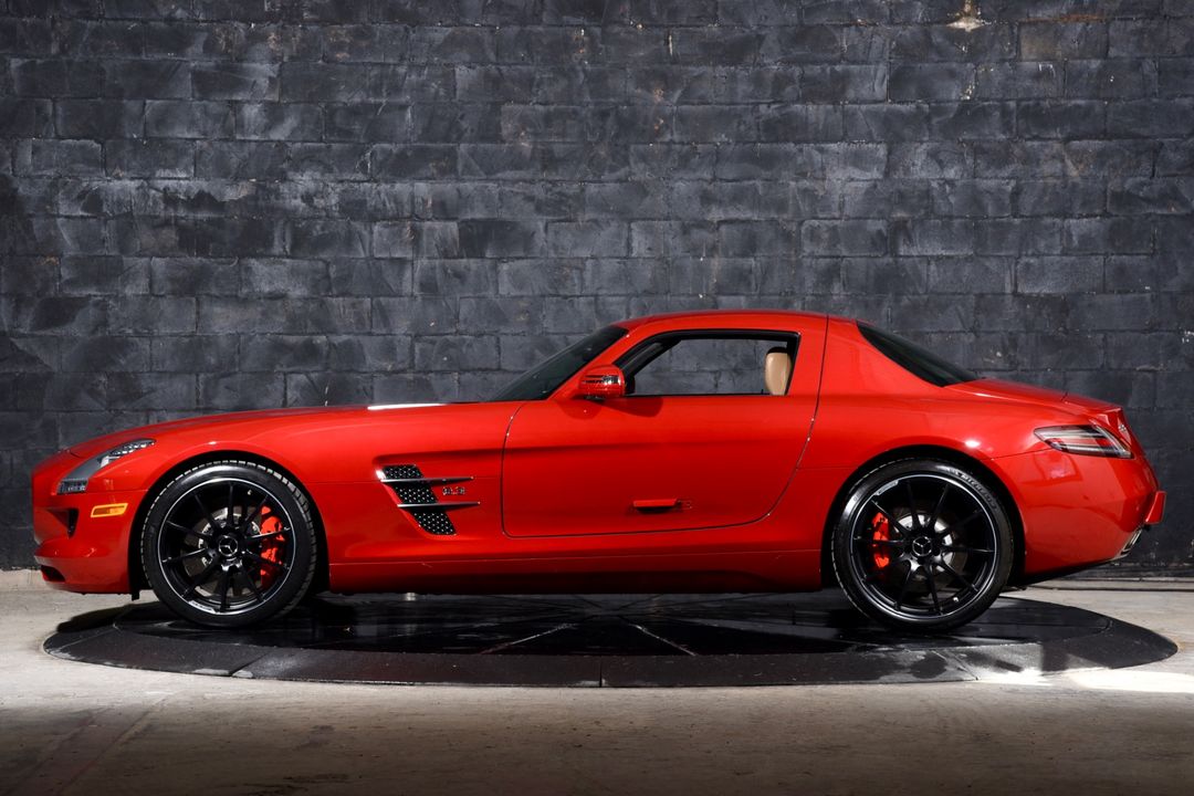 2012 Mercedes-Benz SLS AMG