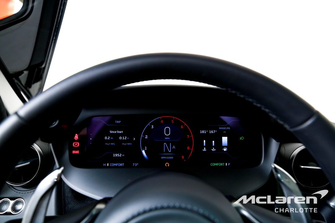 2024 McLaren 750S