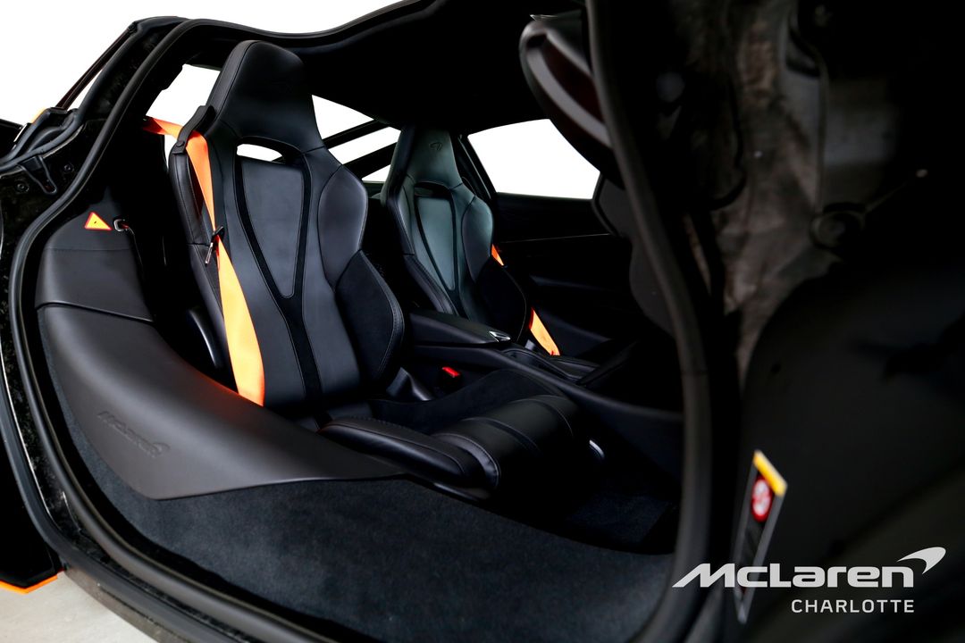 2024 McLaren 750S