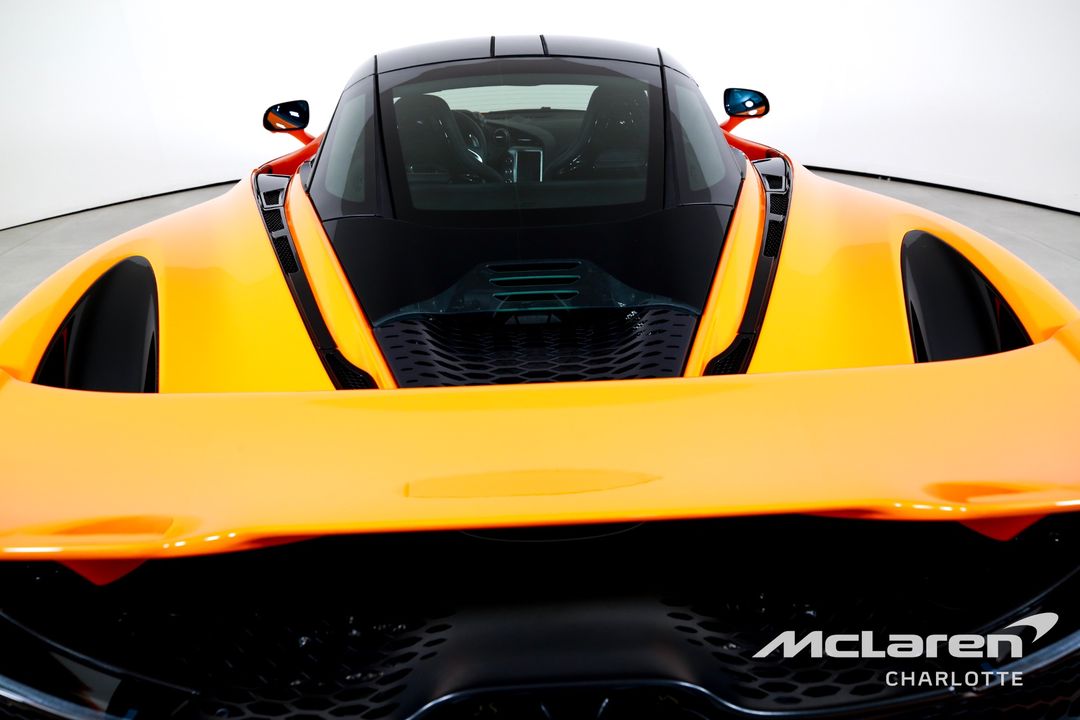 2024 McLaren 750S