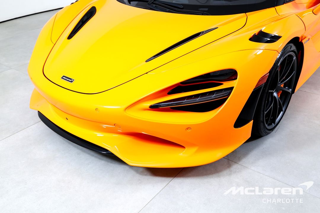 2024 McLaren 750S