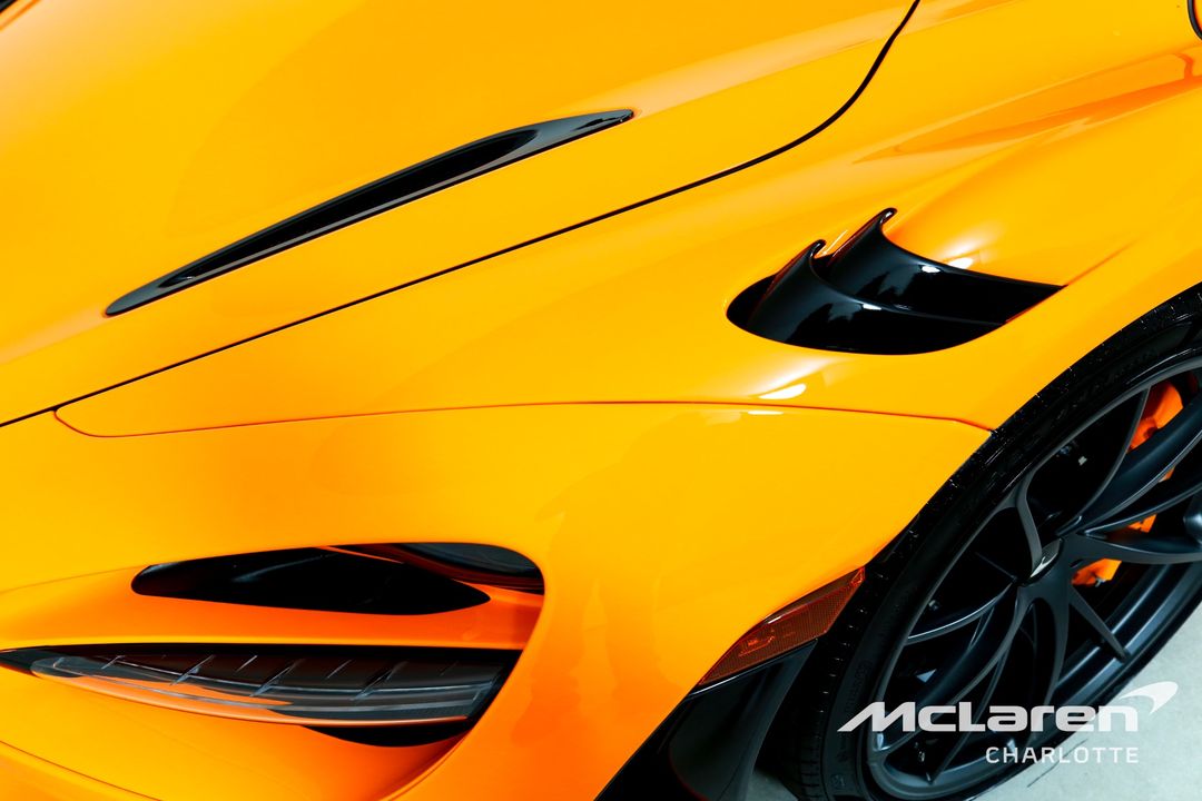 2024 McLaren 750S