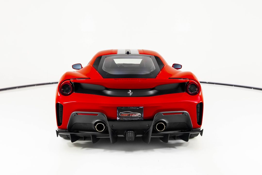 2019 Ferrari 488 Pista