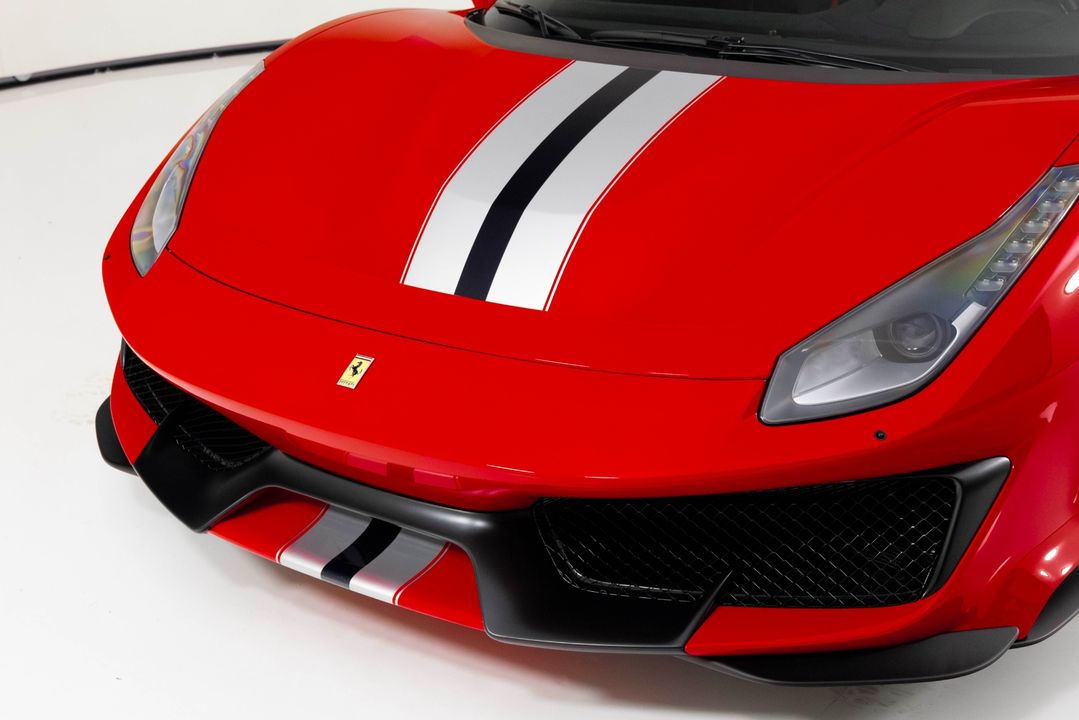 2019 Ferrari 488 Pista