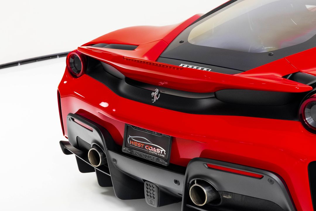 2019 Ferrari 488 Pista