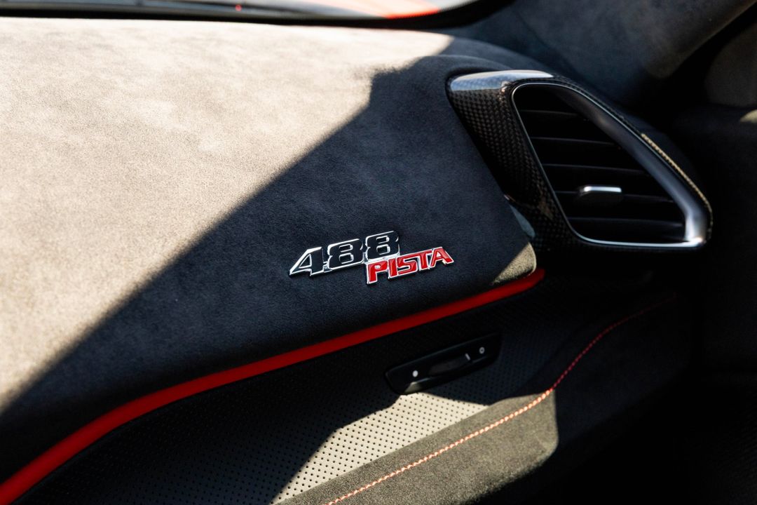 2019 Ferrari 488 Pista