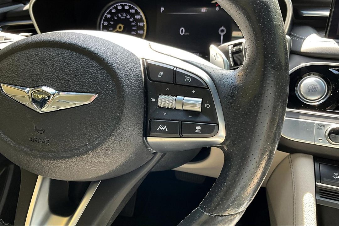 2023 Genesis G70
