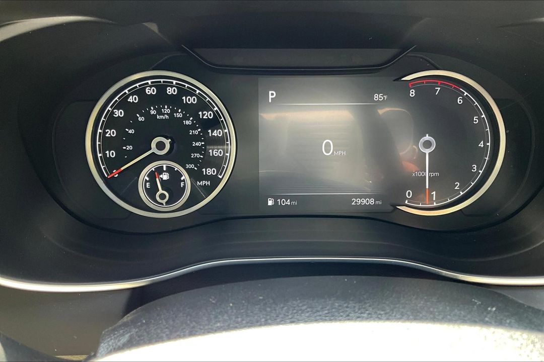 2023 Genesis G70
