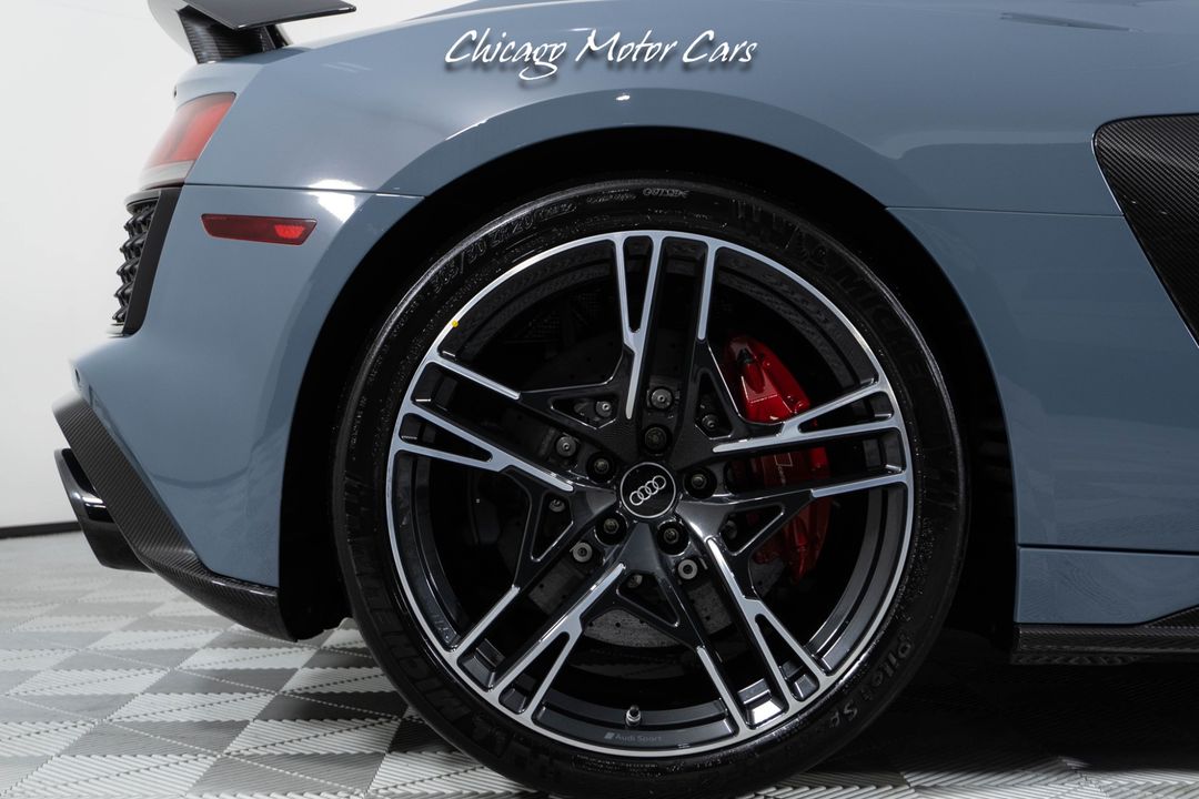 2023 Audi R8 V10 Performance
