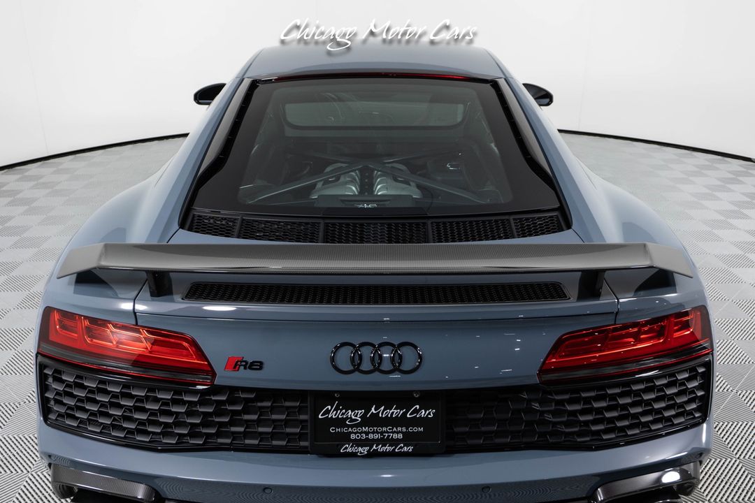 2023 Audi R8 V10 Performance