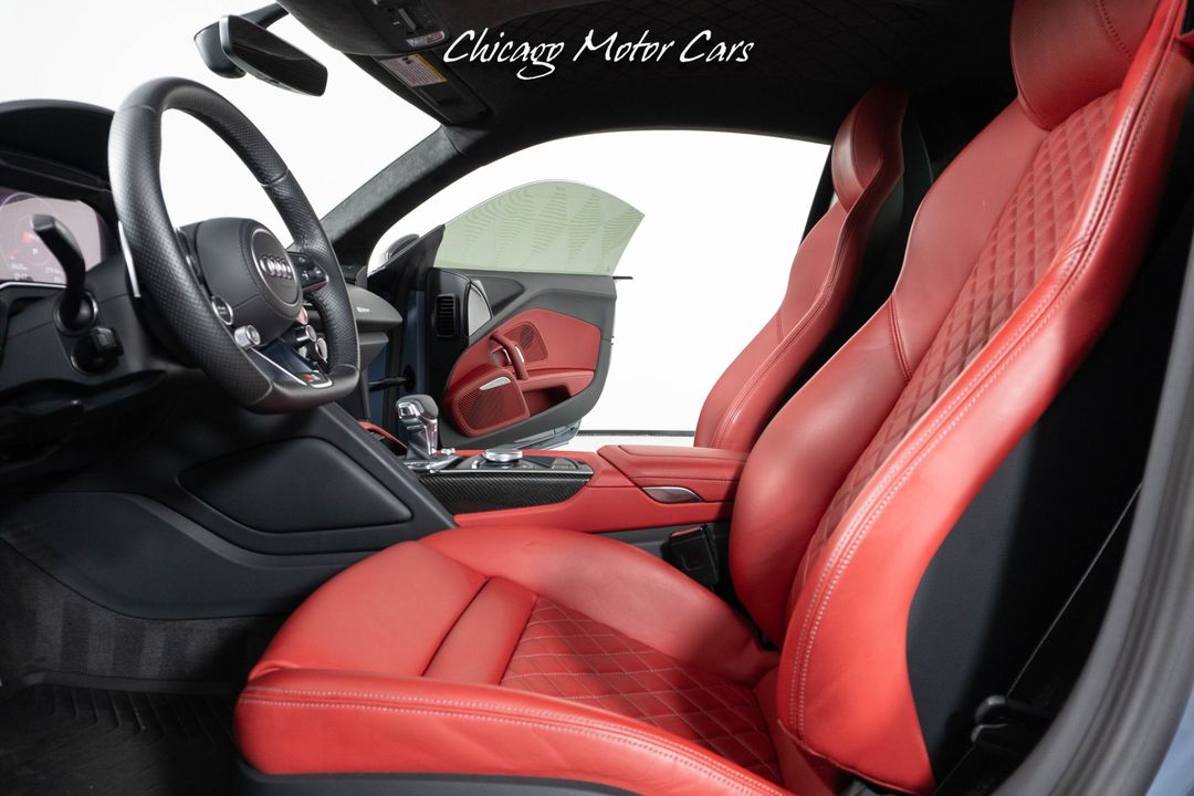 2023 Audi R8 V10 Performance
