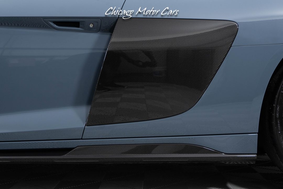 2023 Audi R8 V10 Performance